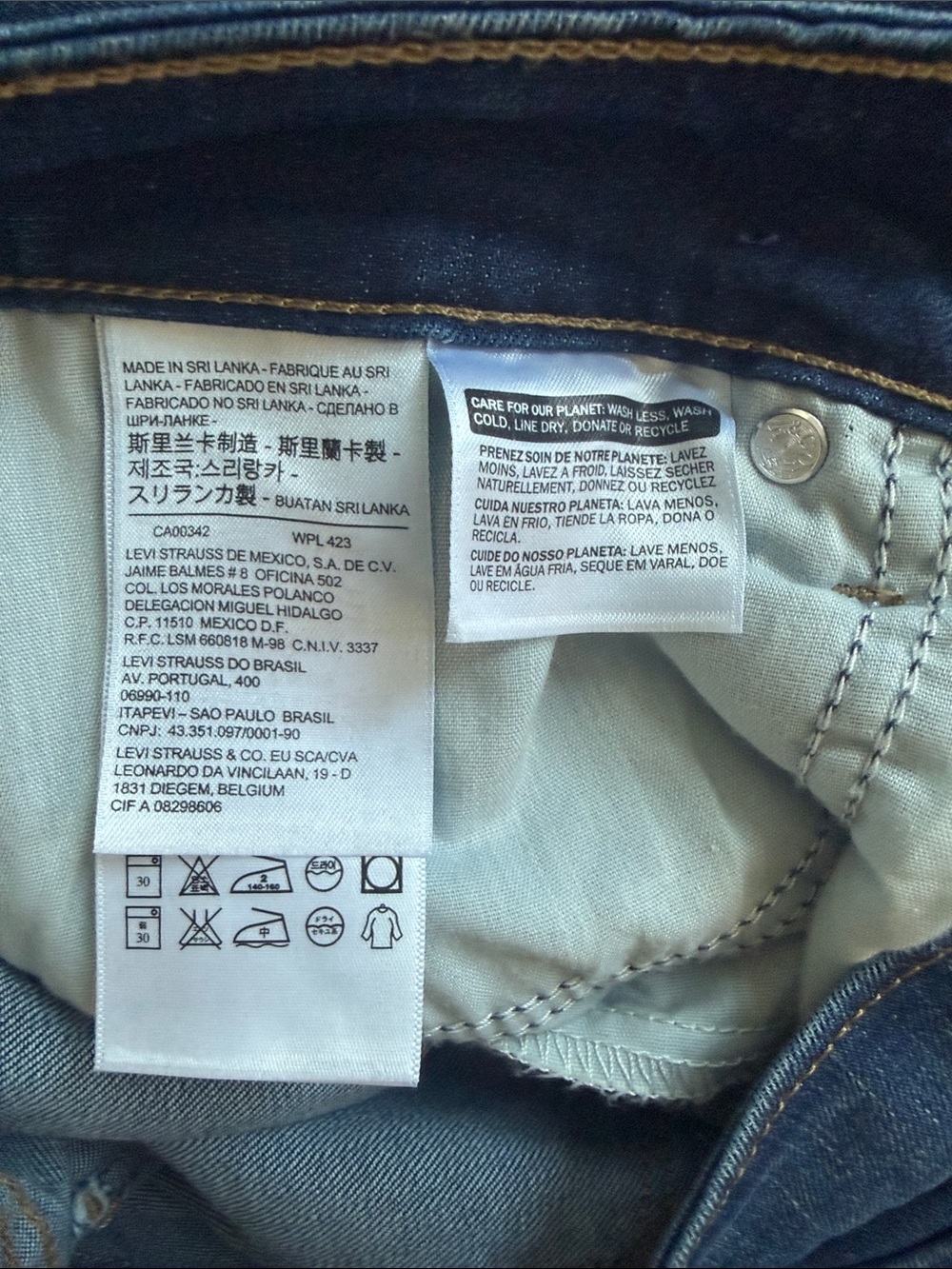 Levi’s 715 Bootcut Jeans - Picture 6 of 6